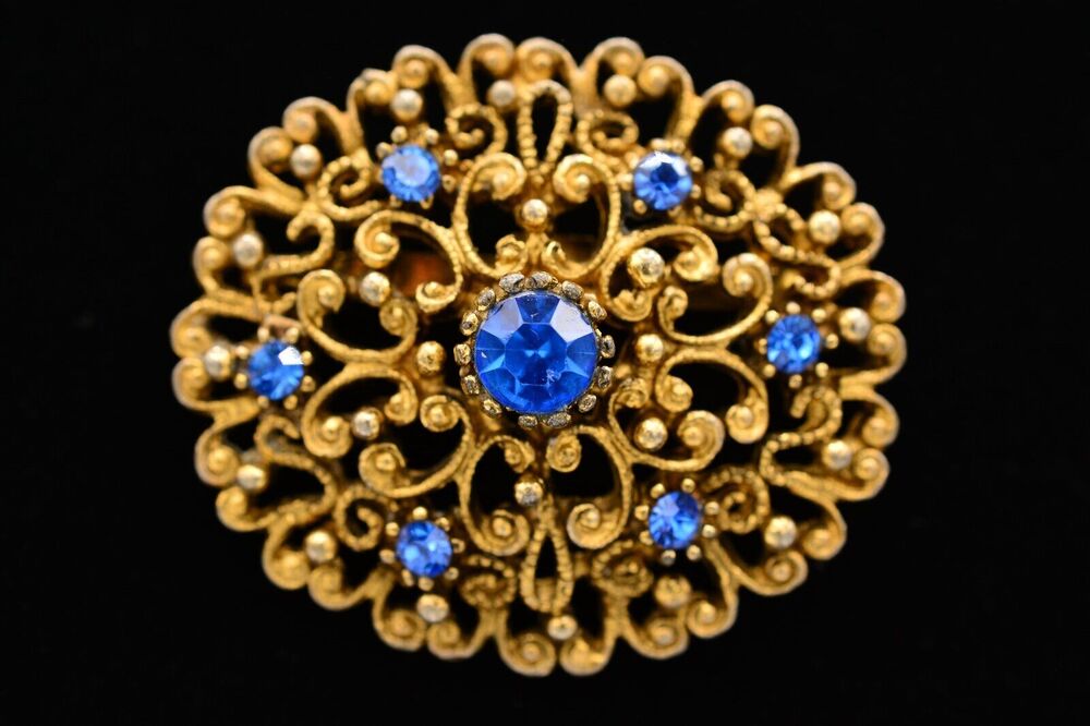 JJ Vintage Pin Brooch Blue Rhinestone Crystal Antiqued Gold Signed 1980s Bin7